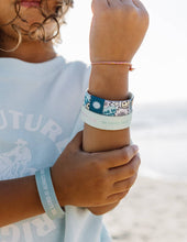 Load image into Gallery viewer, Pastel Kids Reversible Wristband